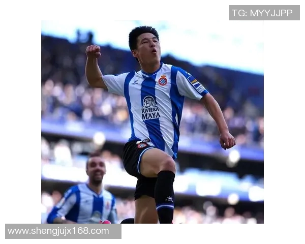 布劳斯迎战中央德国球队激战在即期待精彩对决与精彩进球