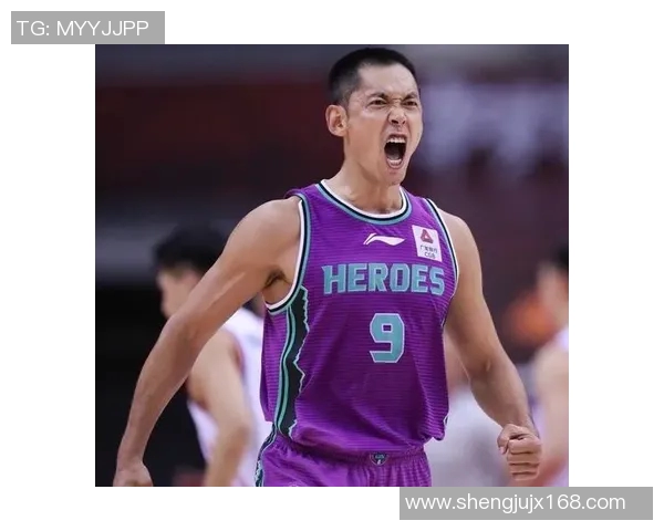 张庆鹏的篮球传奇之路：从青涩少年到职业球员的奋斗历程与心路历程