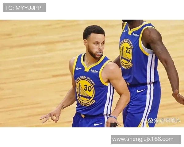 掘金与勇士实力对比分析探讨两队战术与球员表现