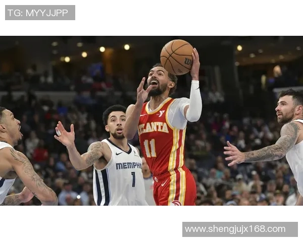 灰熊与老鹰精彩对决回放分析赛场瞬间回顾与战术解析 灰熊与老鹰精彩对决回放分析赛场瞬间回顾与战术解析