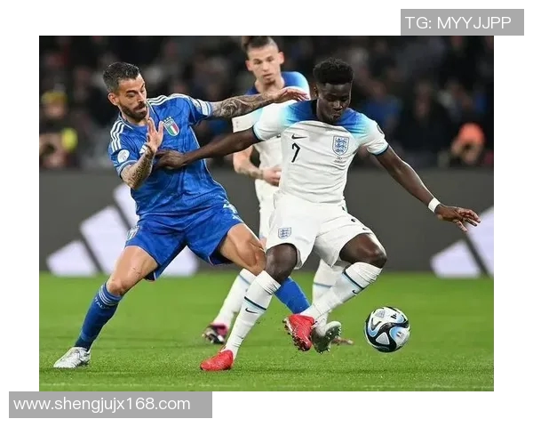 莱奥的奋斗之路：从平凡少年到足球巨星的成长故事