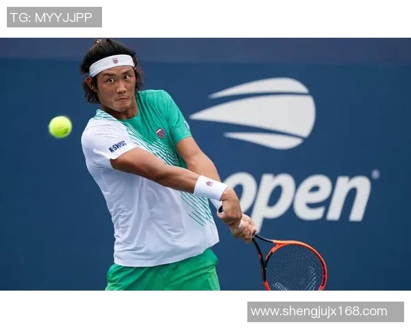 重庆网球队在全国网球耐力排行榜中荣获第十名展现出强劲实力与潜力 重庆网球队在全国网球耐力排行榜中荣获第十名展现出强劲实力与潜力