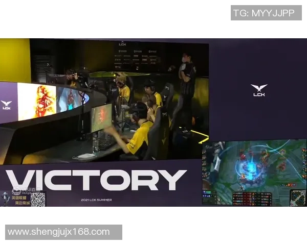 麦国民与曼塔直播精彩对决引发观众热议全网聚焦赛事盛况