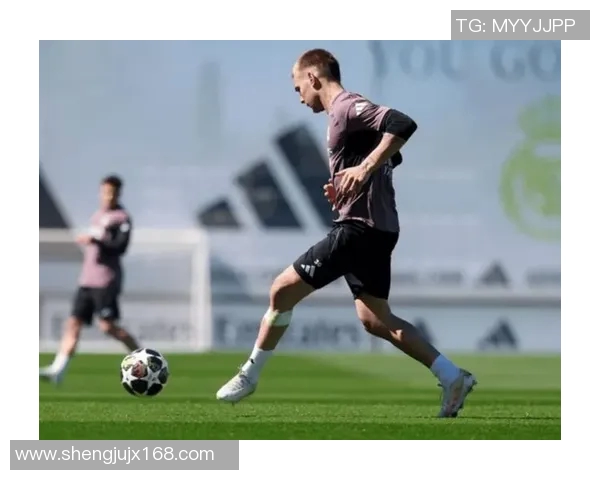 伯纳乌杯激情对决皇马与米兰再续经典对抗传奇