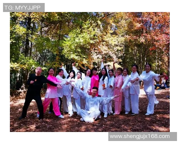 克鲁塞罗与竞技的精彩对决比分揭晓，赛季走势分析与精彩瞬间回顾