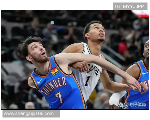 切特霍姆格伦的篮球之路：从新秀到未来明星的蜕变之旅